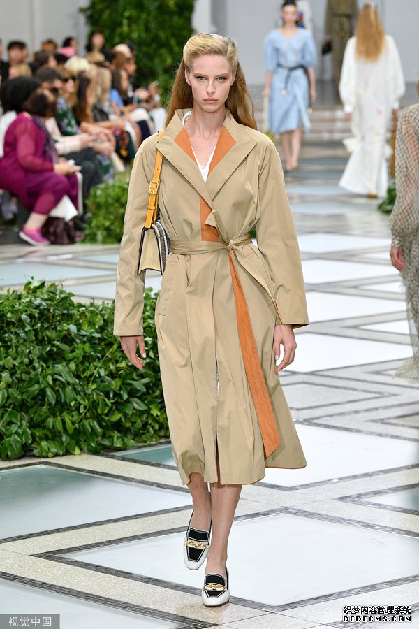 Tory Burch 2020ϵУͼƬԴӾй